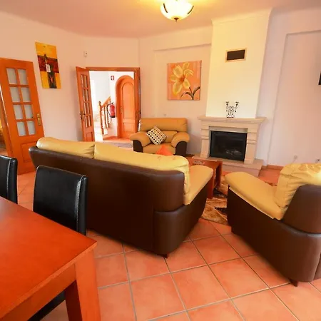 Casa Amendoeiras * Алкантарилья